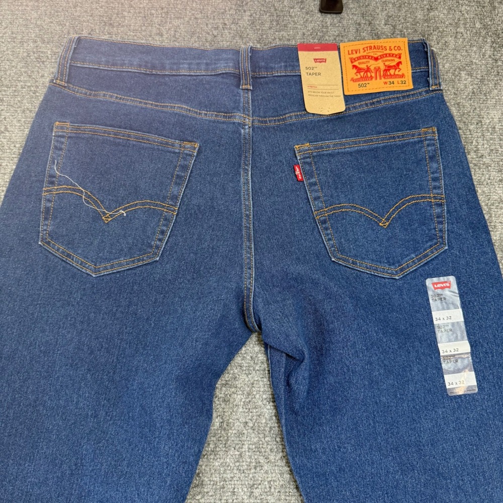 NWT Levi's 502 Taper Jeans Medium Wash Denim Blue Size 34x32